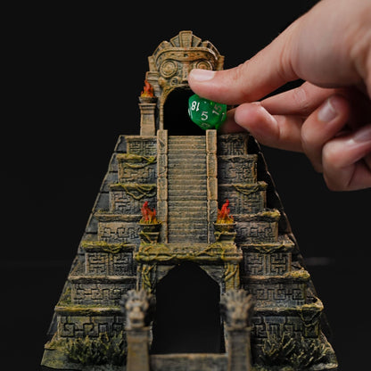 Antiker Tempel Würfelturm